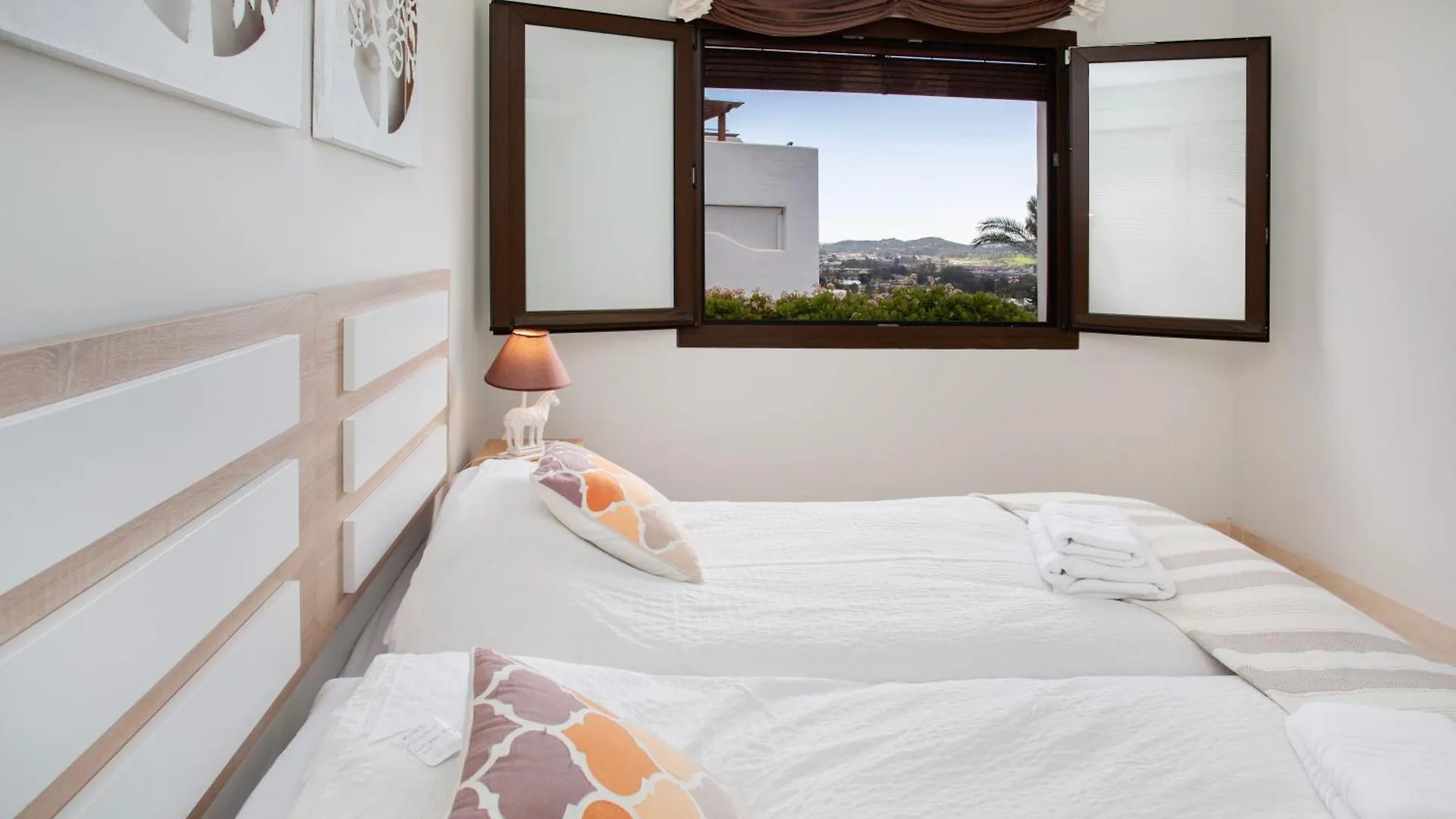 Apartment The Luxury Golf Paradise - 8 Pax Groups - Families Malaga