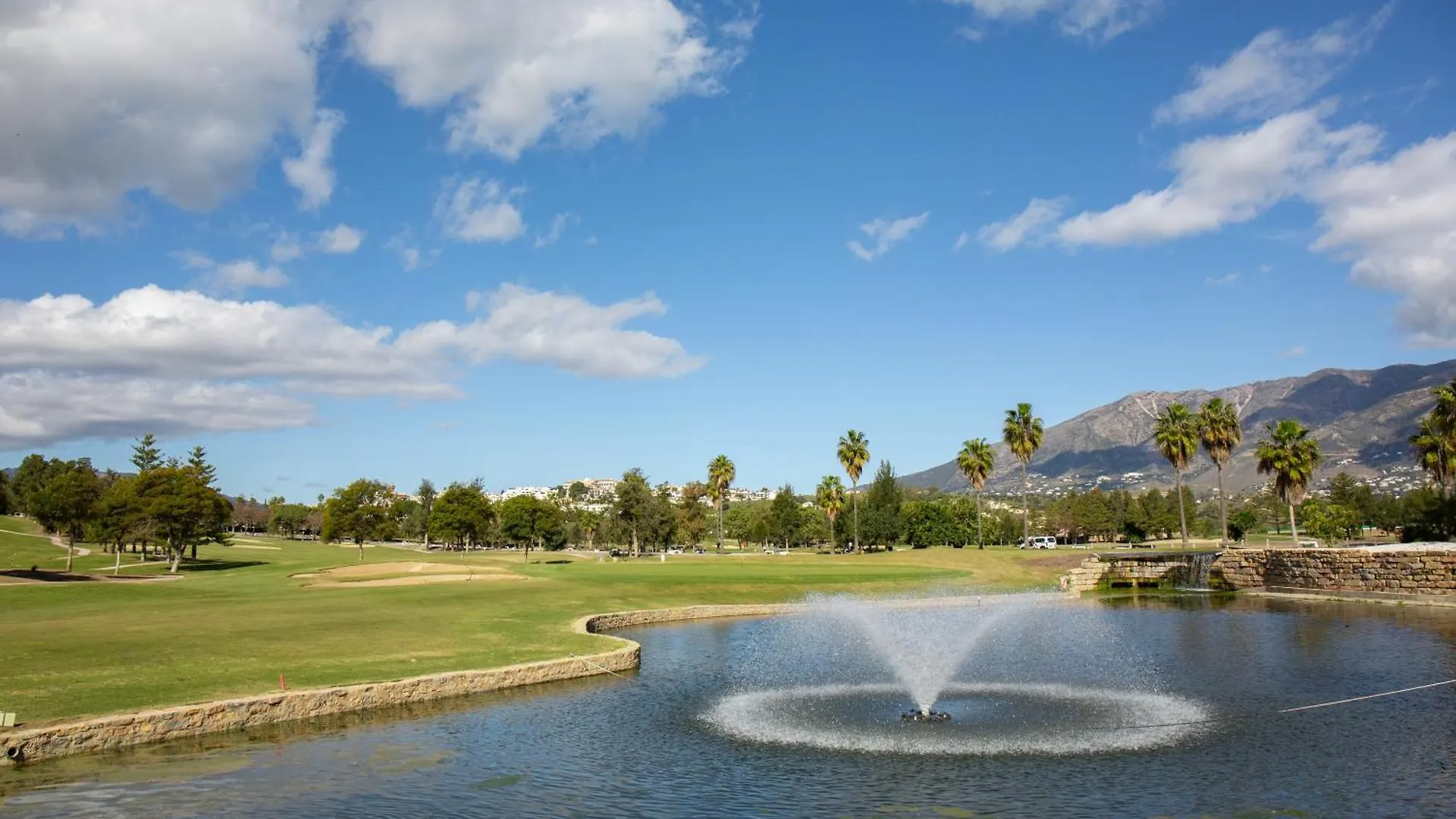 The Luxury Golf Paradise - 8 Pax Groups - Families Malaga Hiszpania