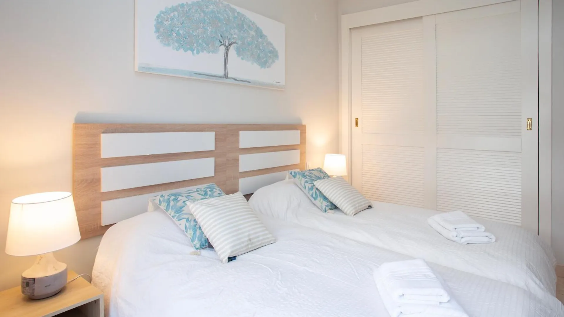 Apartament The Luxury Golf Paradise - 8 Pax Groups - Families Malaga Hiszpania
