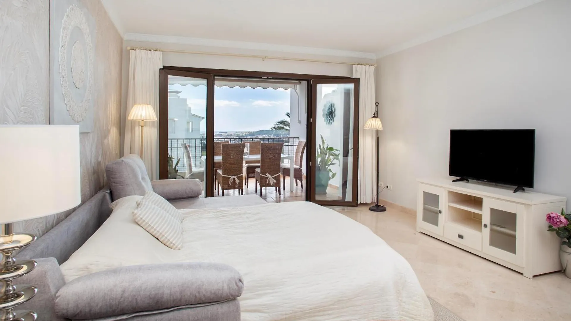 The Luxury Golf Paradise - 8 Pax Groups - Families Malaga 0*,